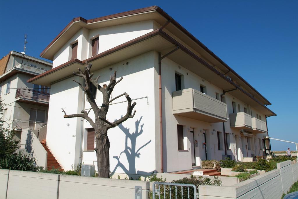 פאנו Apartment Schiavoni מראה חיצוני תמונה